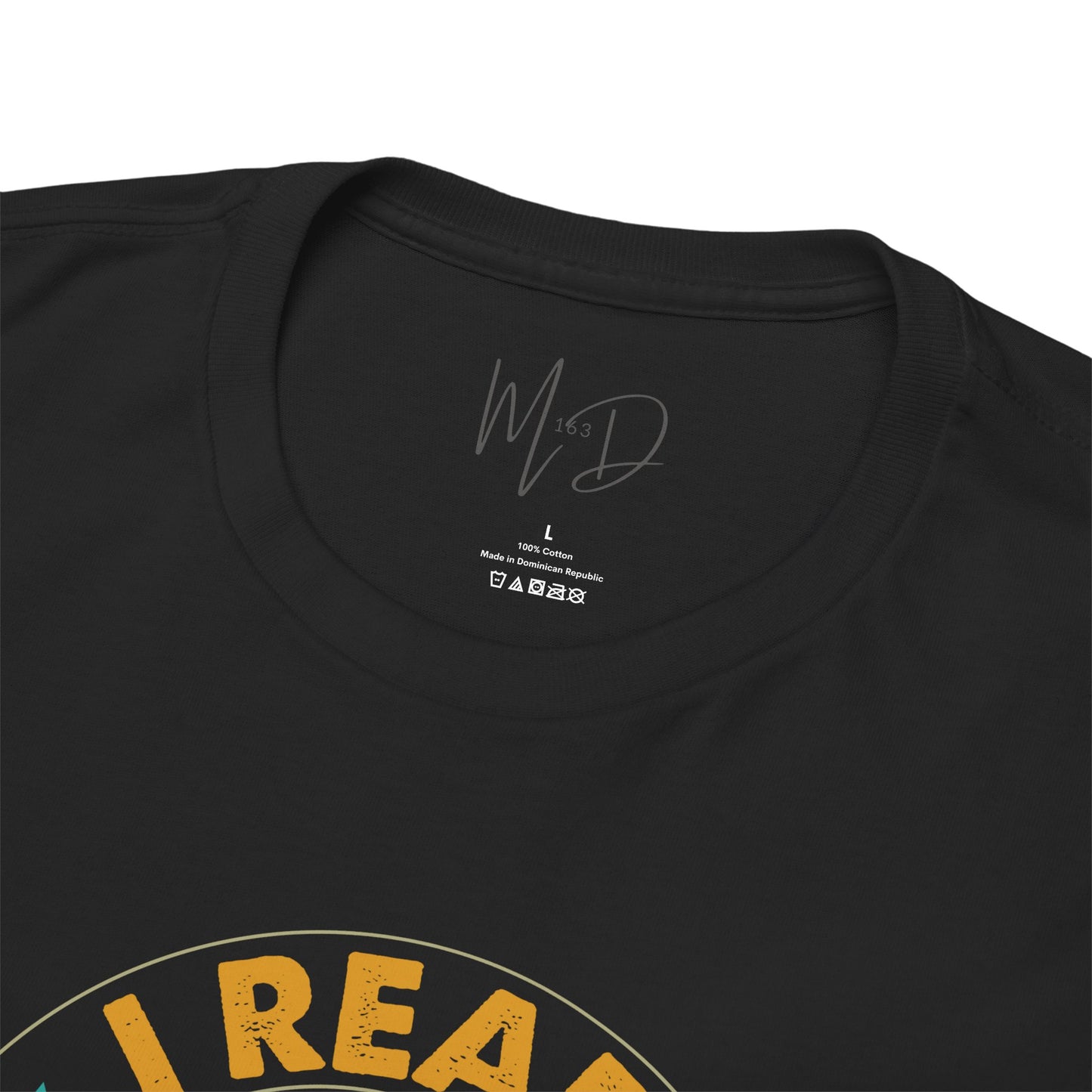 I Read Banned Books| T-Shirt |Multi-Color
