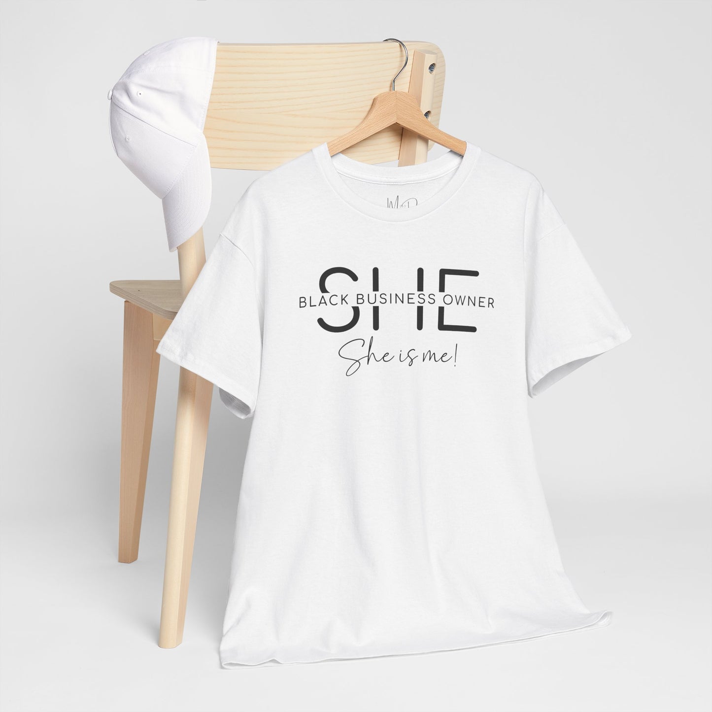 SHE IS ME | T-Shirt (Black)