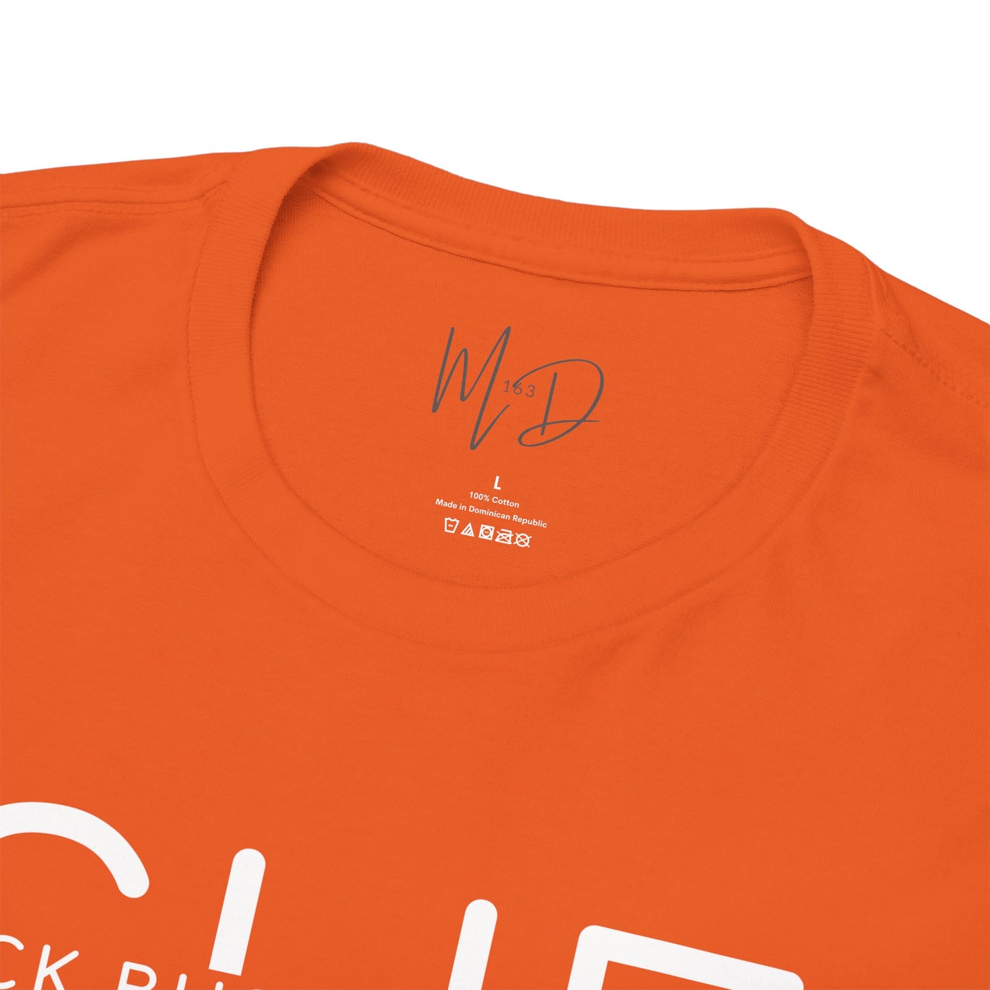 SHE IS ME | T-Shirt (White)