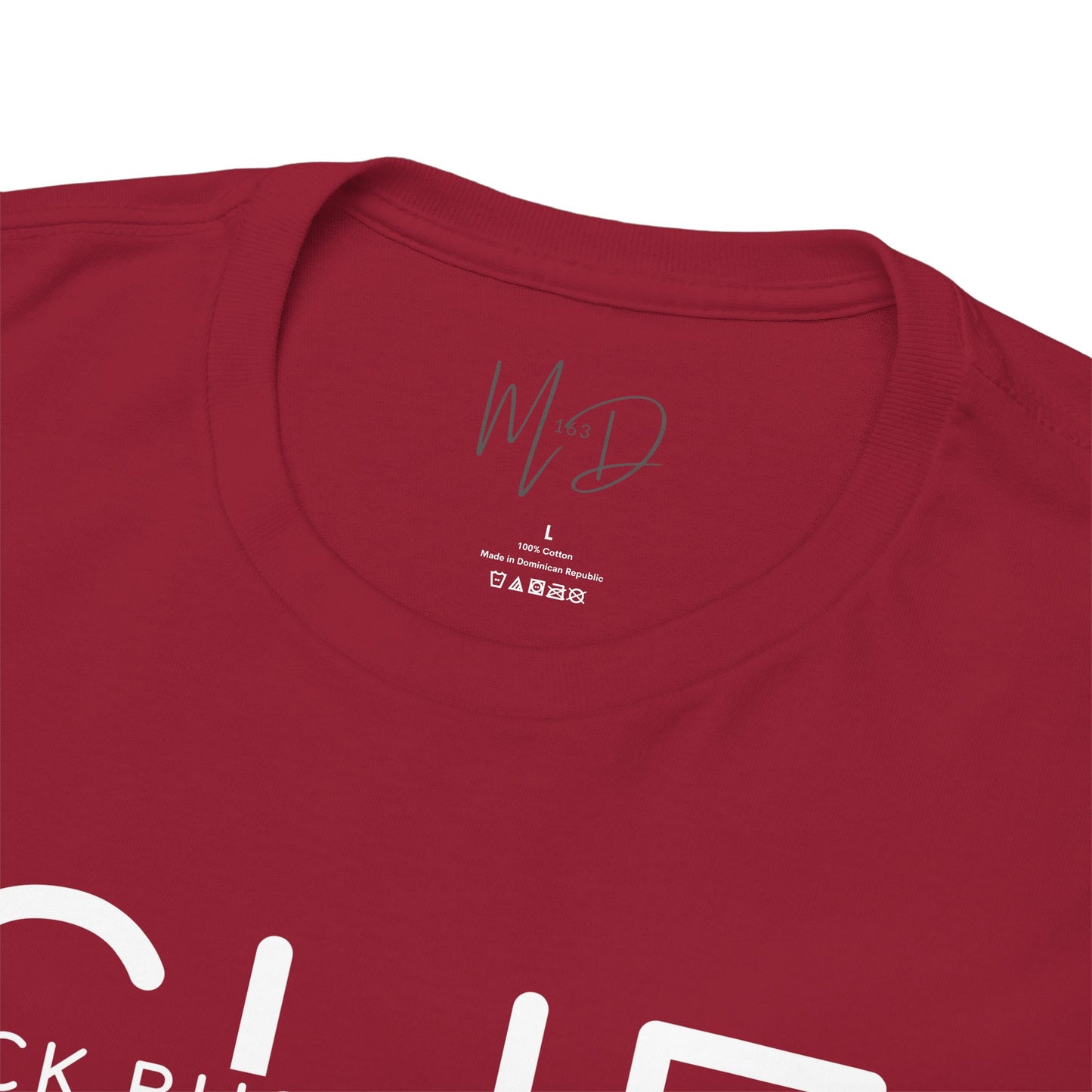 SHE IS ME | T-Shirt (White)
